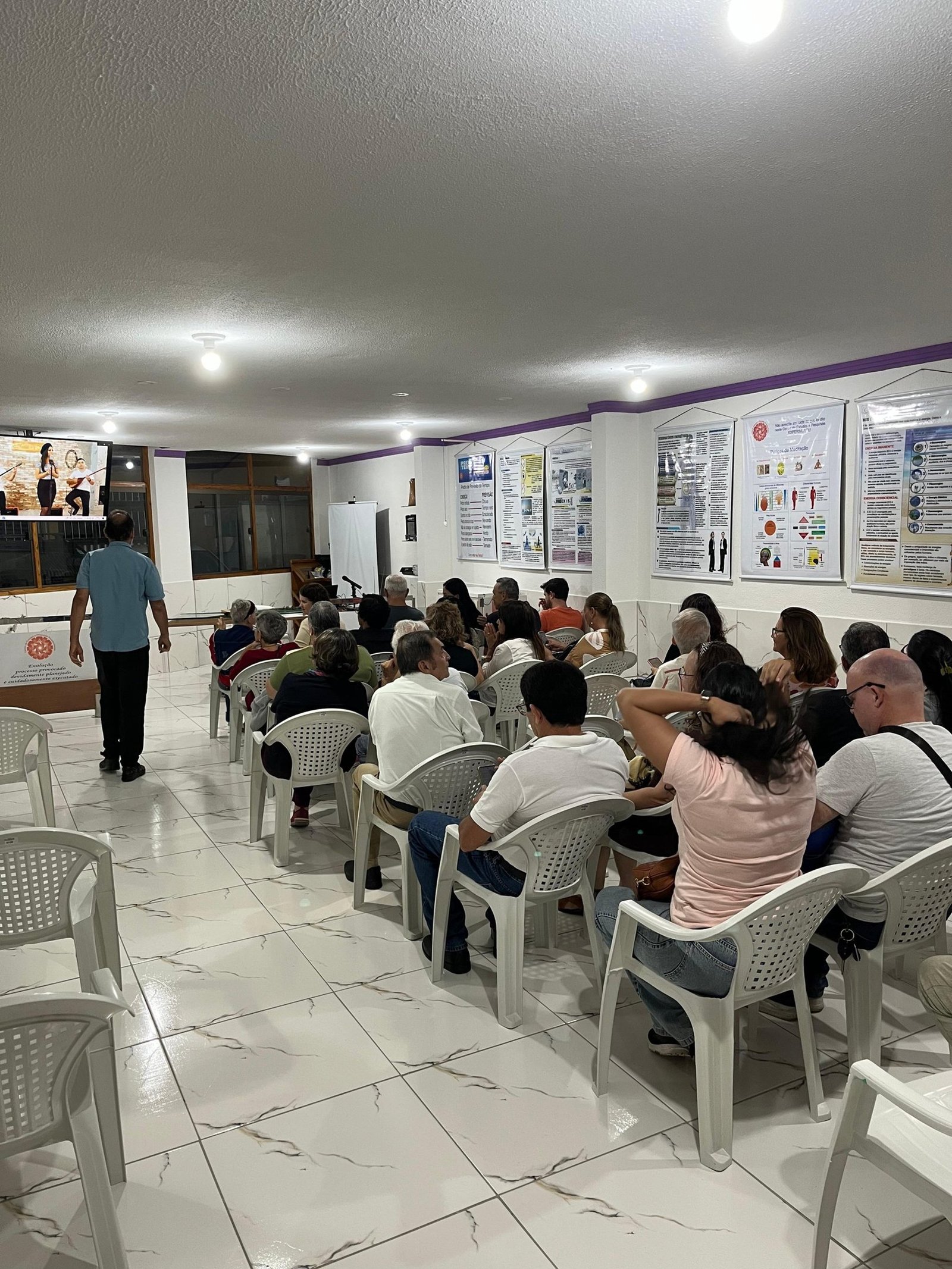 Público reunido em atividade do CEPP-JP
